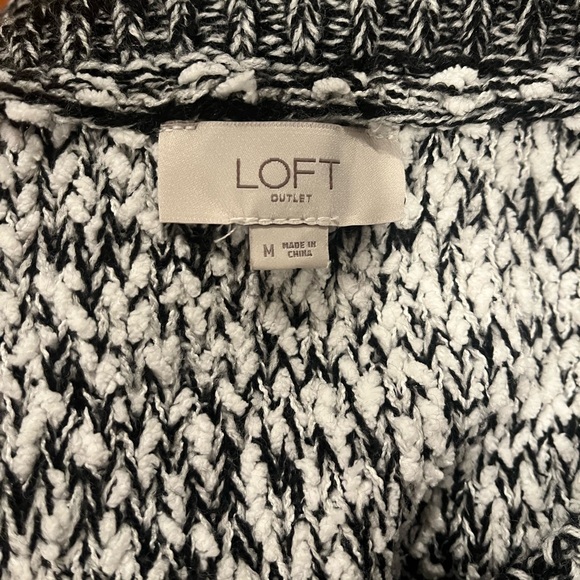 LOFT Black & White Sweater - Picture 4 of 5